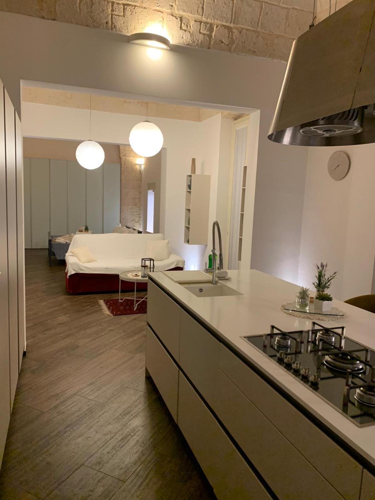 Al Centro Exclusive Apartment บรินดิซิ ภายนอก รูปภาพ
